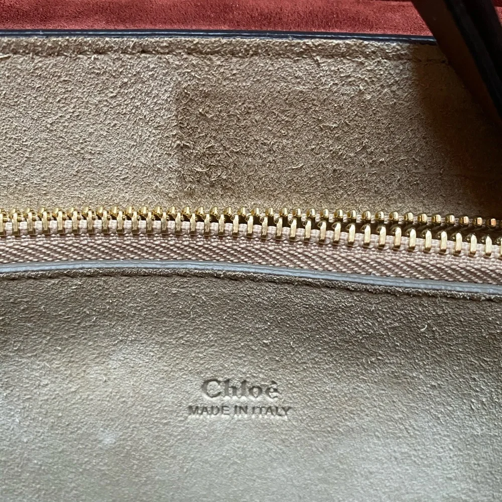 CHLOE Medium Faye Bag in Brown Suede and Leather - Picture 9 of 11
